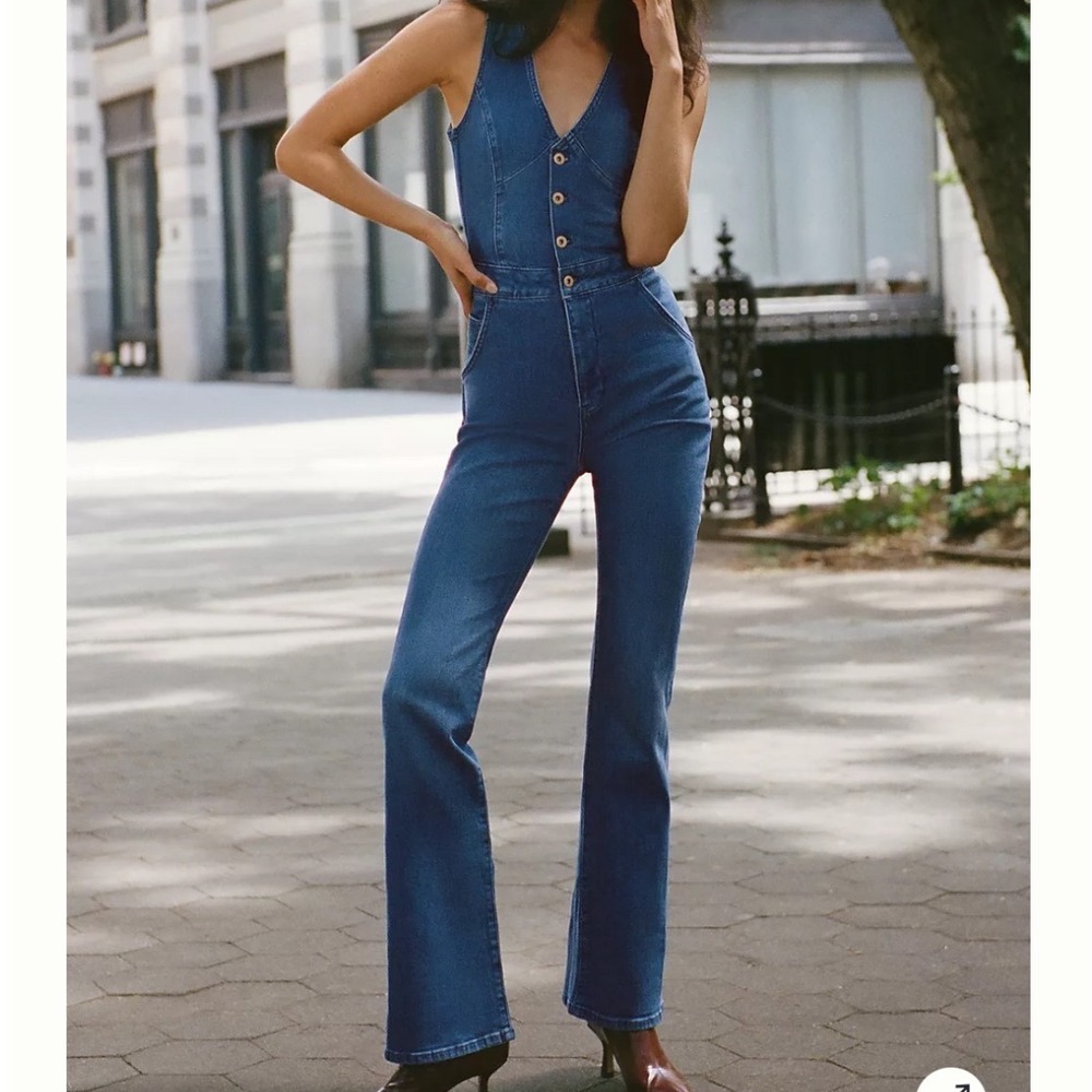 Anthropologie Pilcro Letterpress Denim Jumpsuit Flare Leg Size 12 Cottage boho